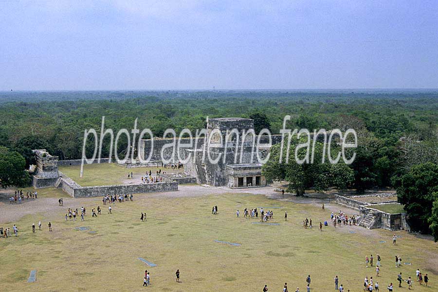 00mex-chichen-itza-9-e