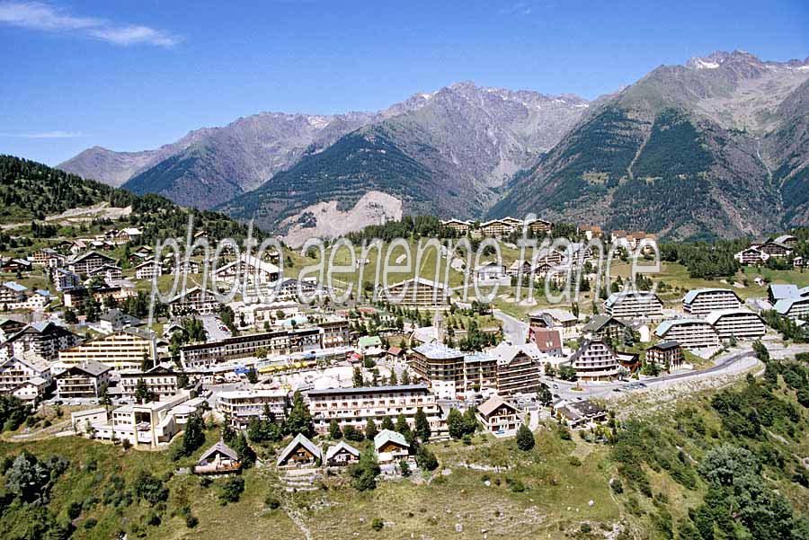 06auron-8-e01