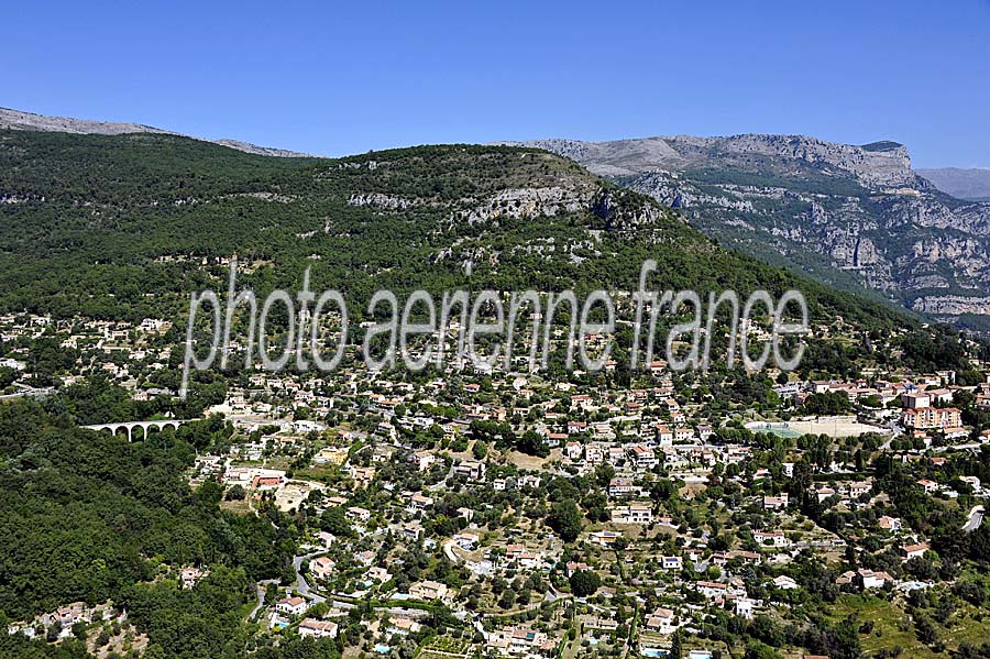 06le-bar-sur-loup-2-0712