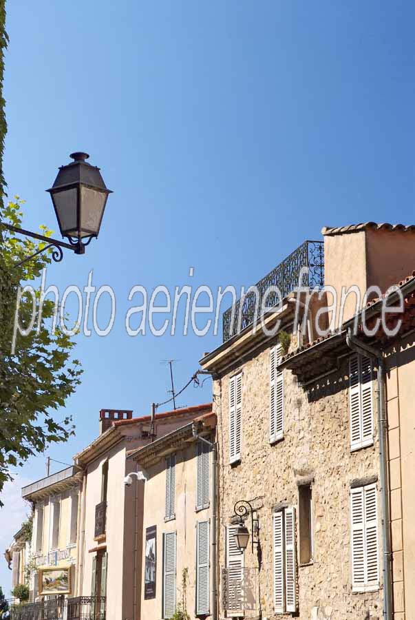 06mougins-49-0707