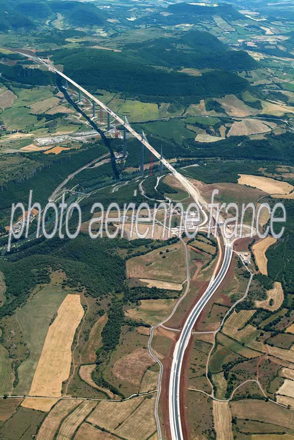 12viaduc-millau-13-0604