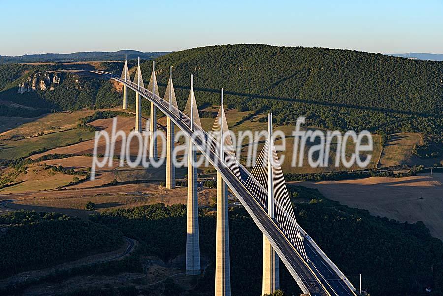 12viaduc-millau-150-0817