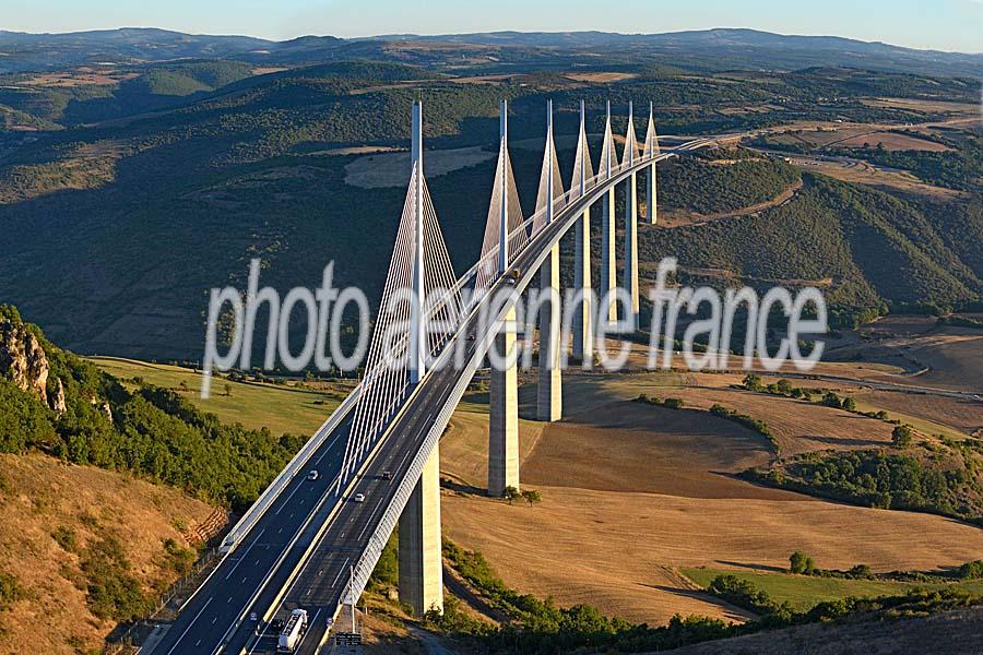 12viaduc-millau-180-0817