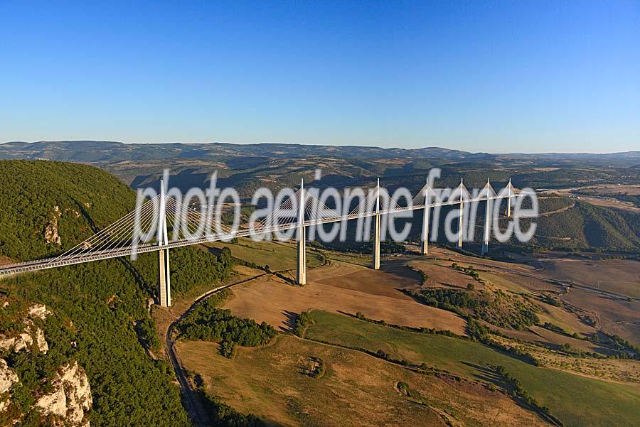 12viaduc-millau-200-0817