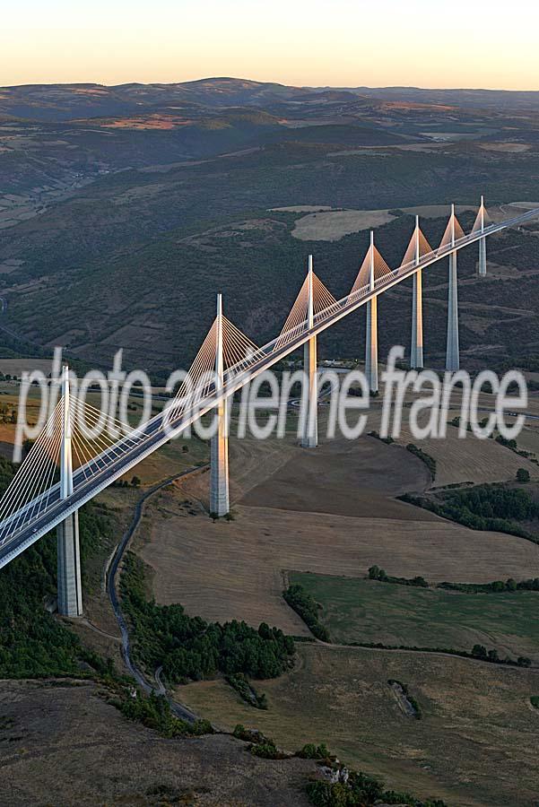 12viaduc-millau-41-0817