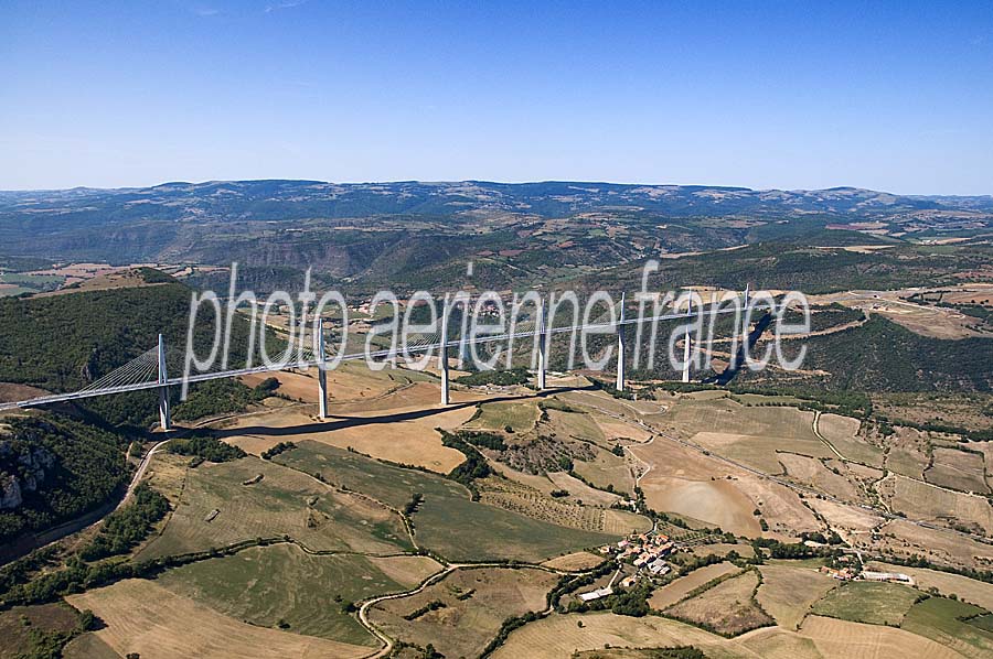 12viaduc-millau-5-0909