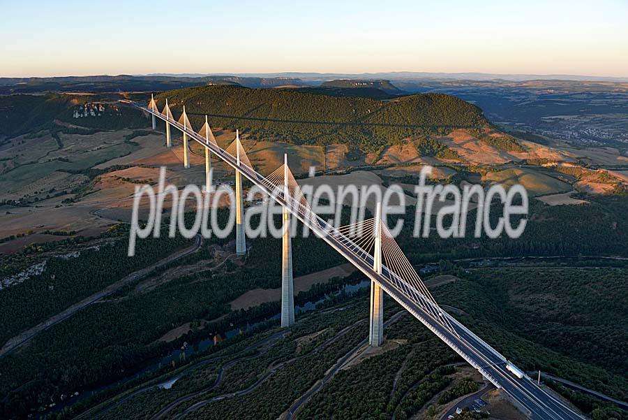 12viaduc-millau-59-0817