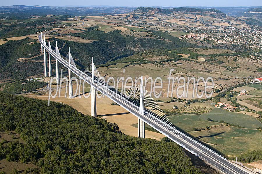 12viaduc-millau-64-0909