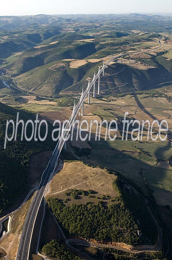 12viaduc-millau-94-0909