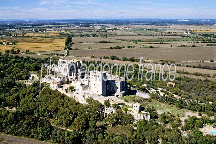 13abbaye-de-montmajour-1-e01