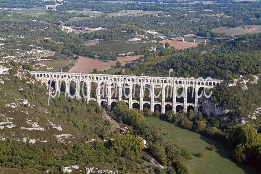 13aqueduc-ventabren-5-0904