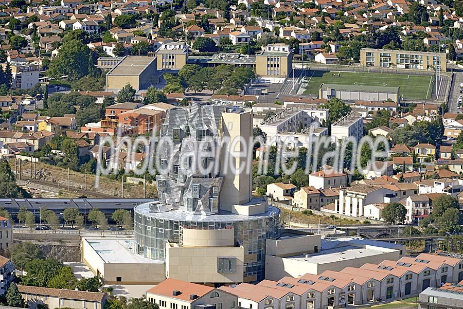 Photo aérienne d'Arles 62 0719 (13) — Bouches-du-Rhône