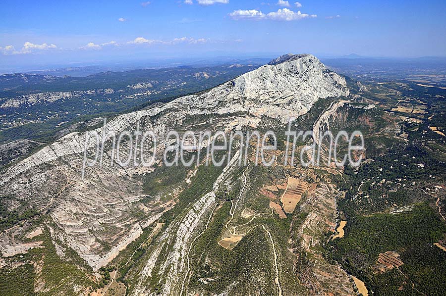 13la-sainte-victoire-11-0808