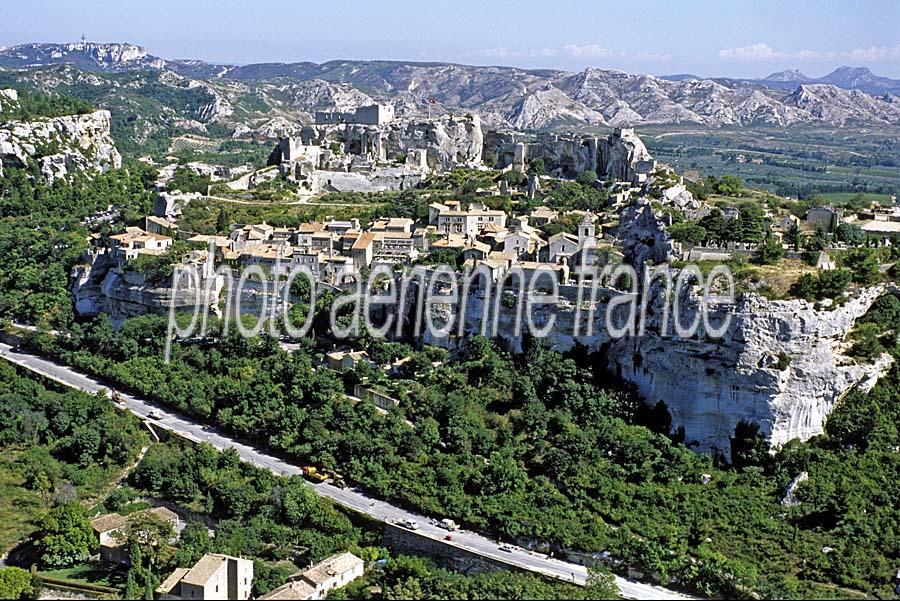 13les-baux-de-provence-3-e03