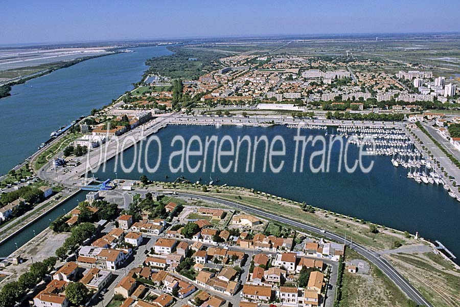 13port-saint-louis-du-rhone-7-e03