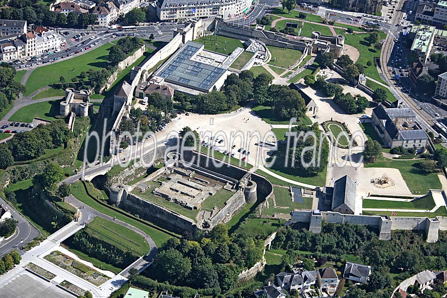 14caen-25-0810