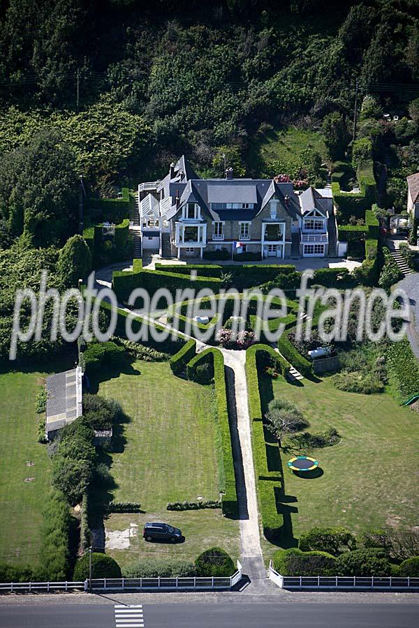 14villa-omaha-beach-1-0810