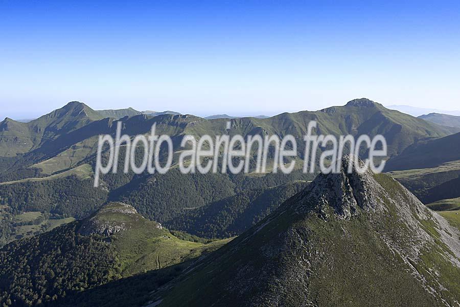 15les-monts-du-cantal-12-0721