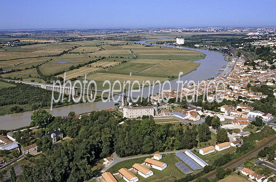 17tonnay-charente-3-e03