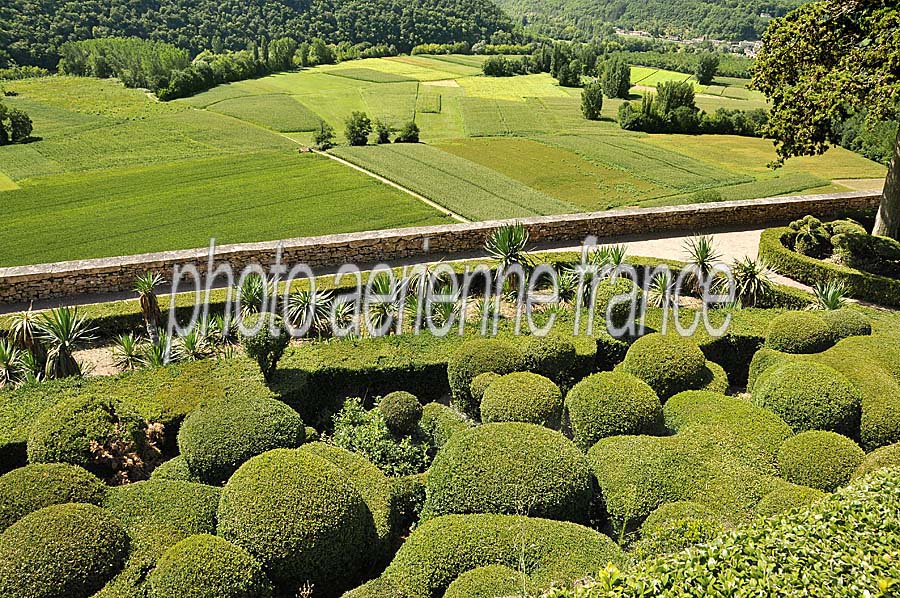 24marqueyssac-11-0809