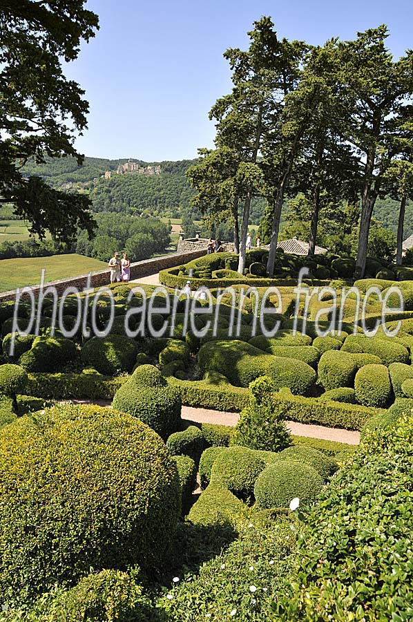 24marqueyssac-12-0809