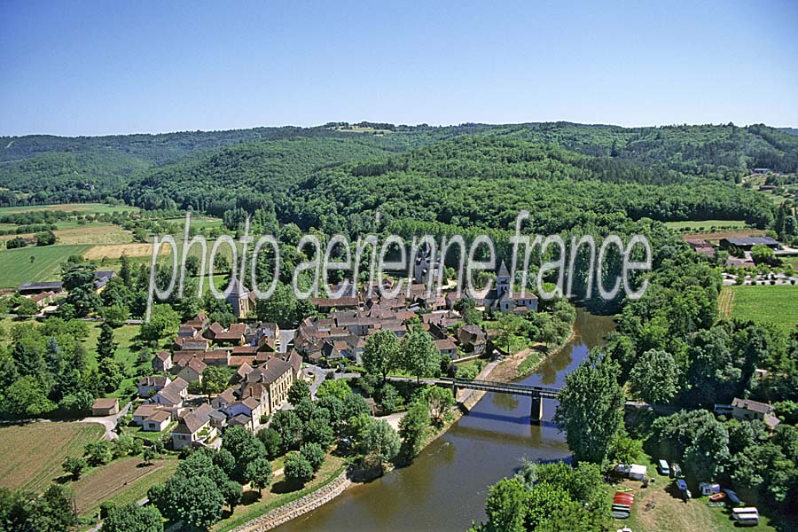 24saint-leon-sur-vezere-2-e01