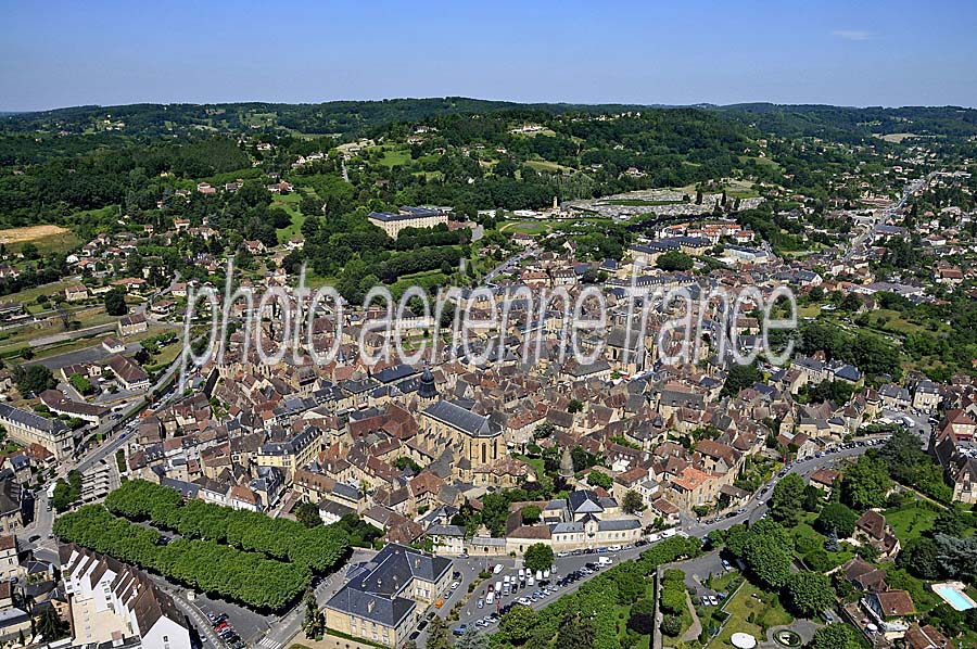 24sarlat-25-0610