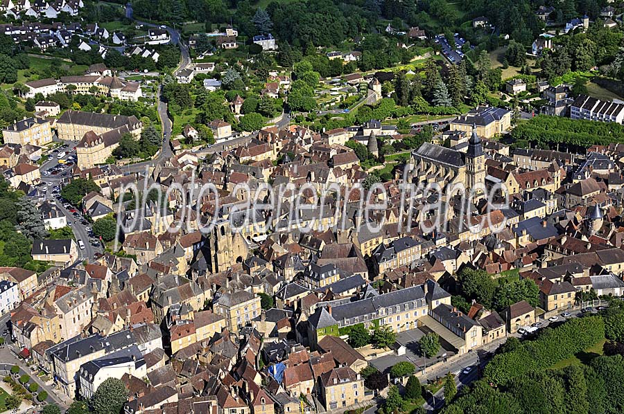 24sarlat-38-0610