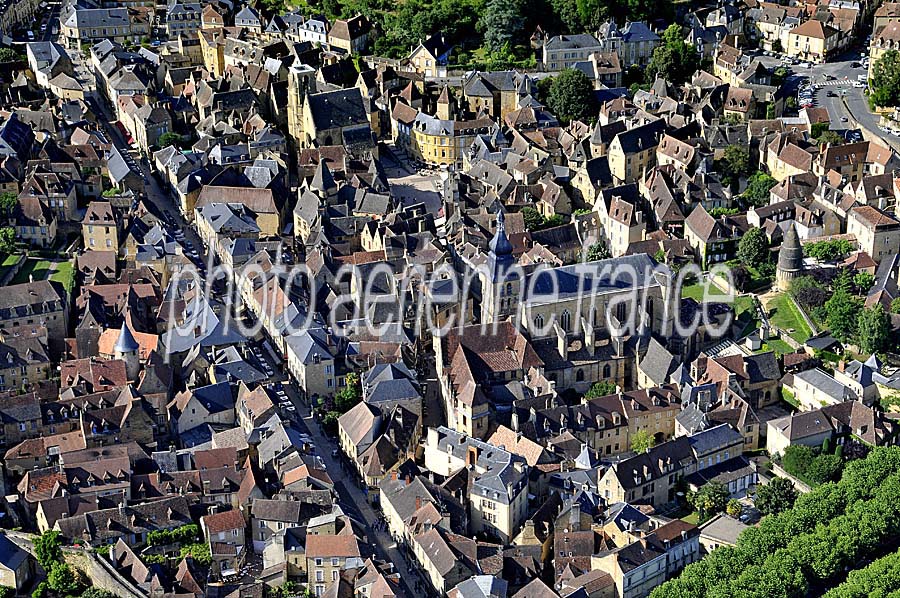 24sarlat-74-0610