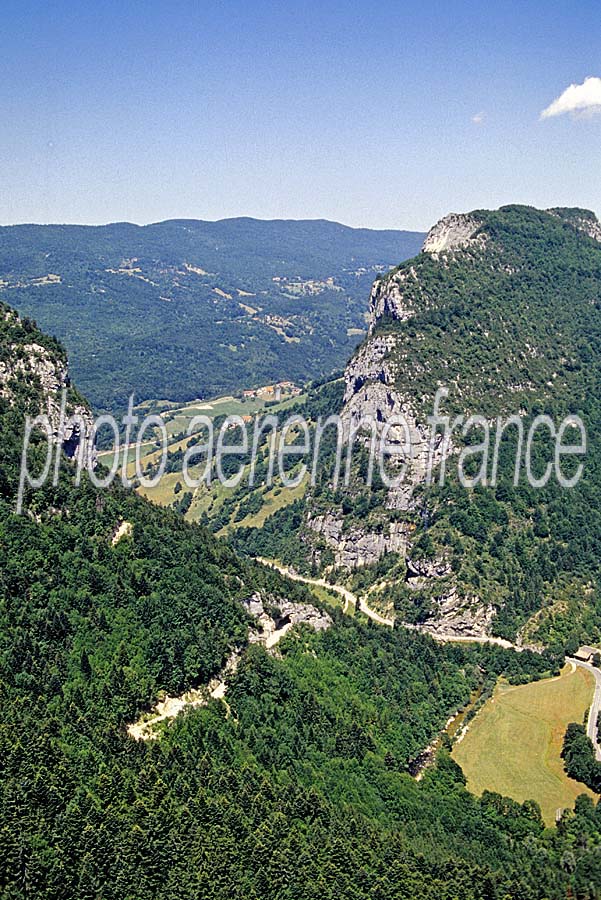 26gorges-de-la-bourne-4-e94