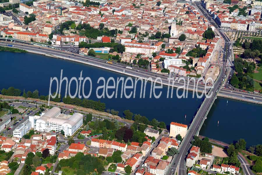 26valence-49-0706