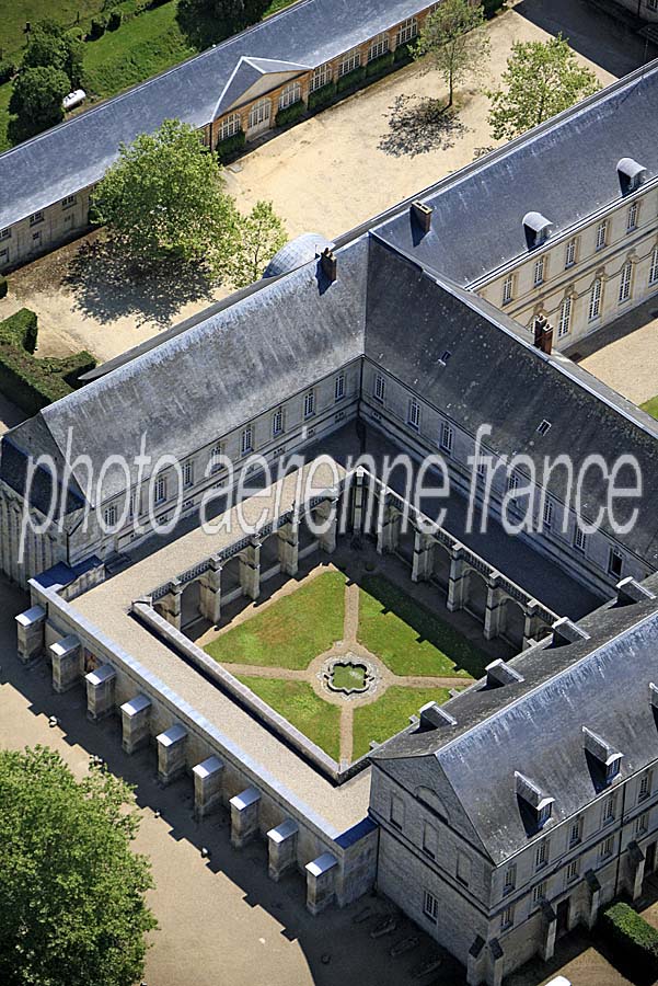 27abbaye-bec-hellouin-11-0610