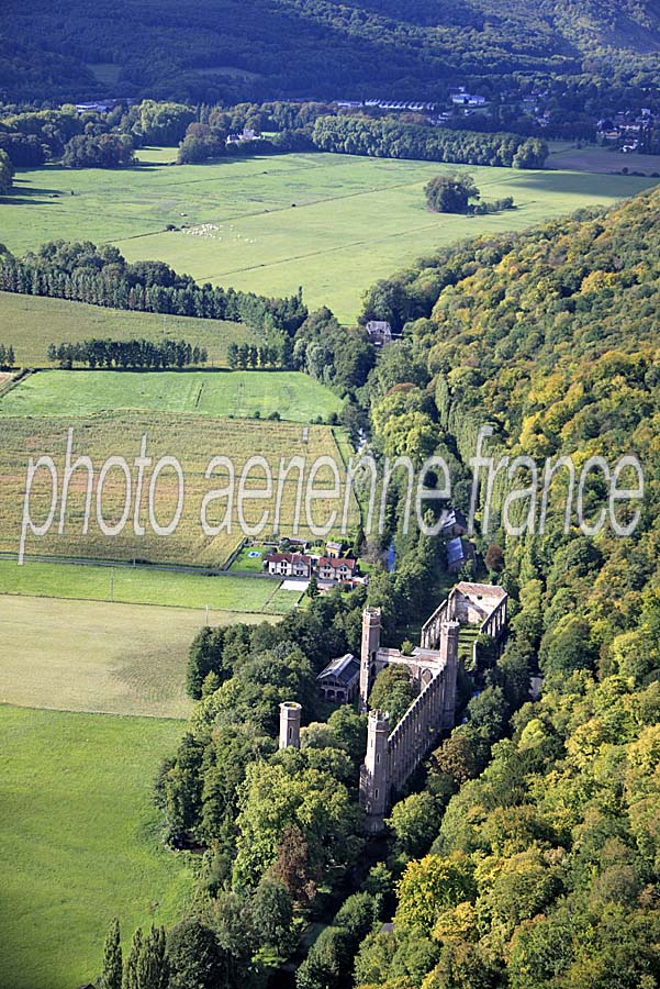 27abbaye-de-fontaine-guerard-5-0910