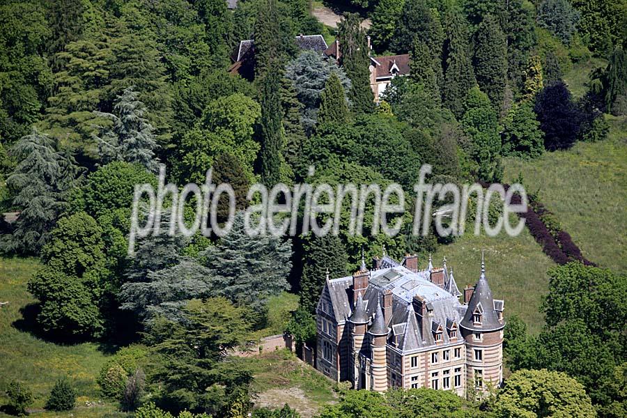 Photo aérienne de Livet sur Authou (27) — Eure