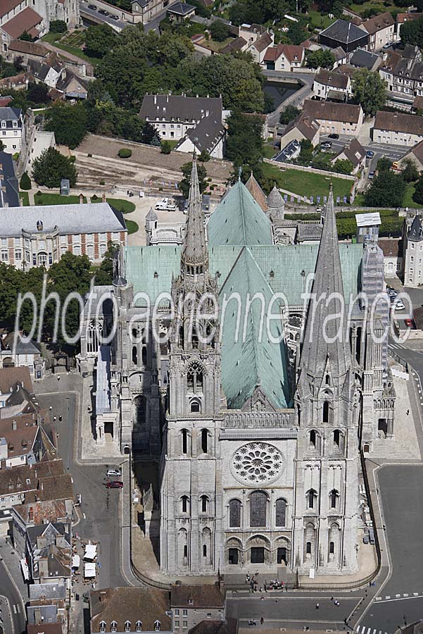 28chartres-10-0808