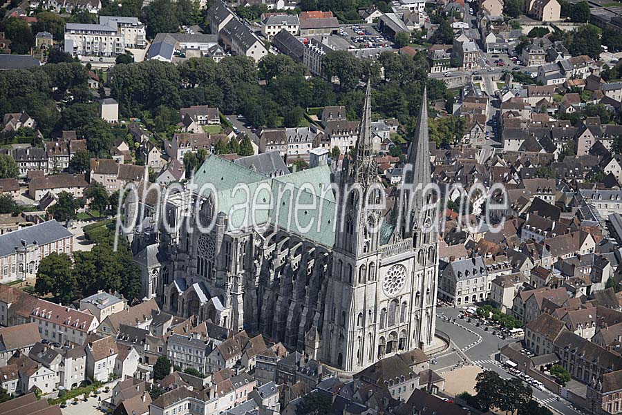28chartres-4-0808