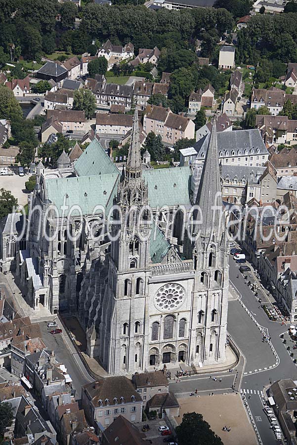 28chartres-7-0808