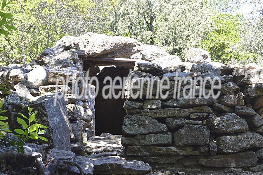 30dolmen-grande-pallierres-17-0515