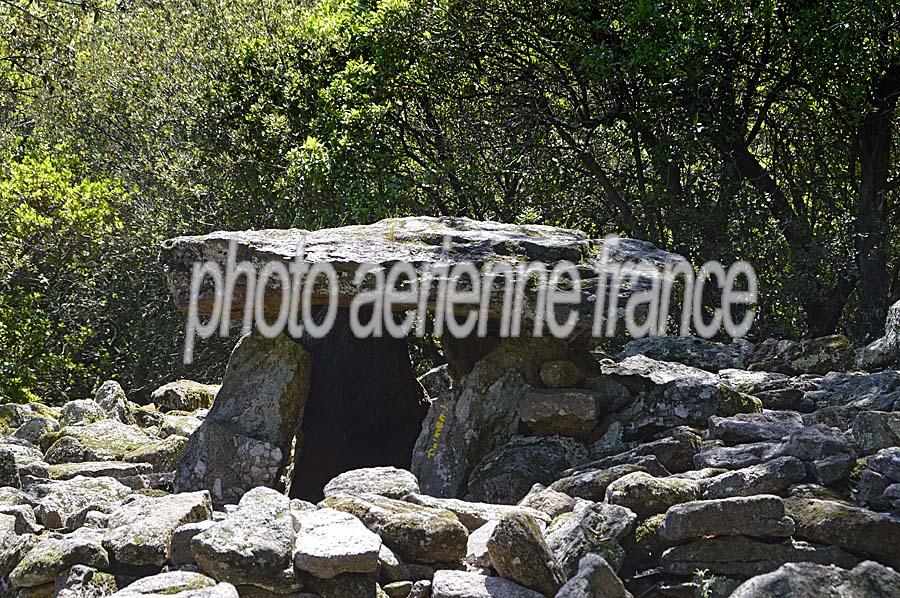 30dolmen-grande-pallierres-7-0515