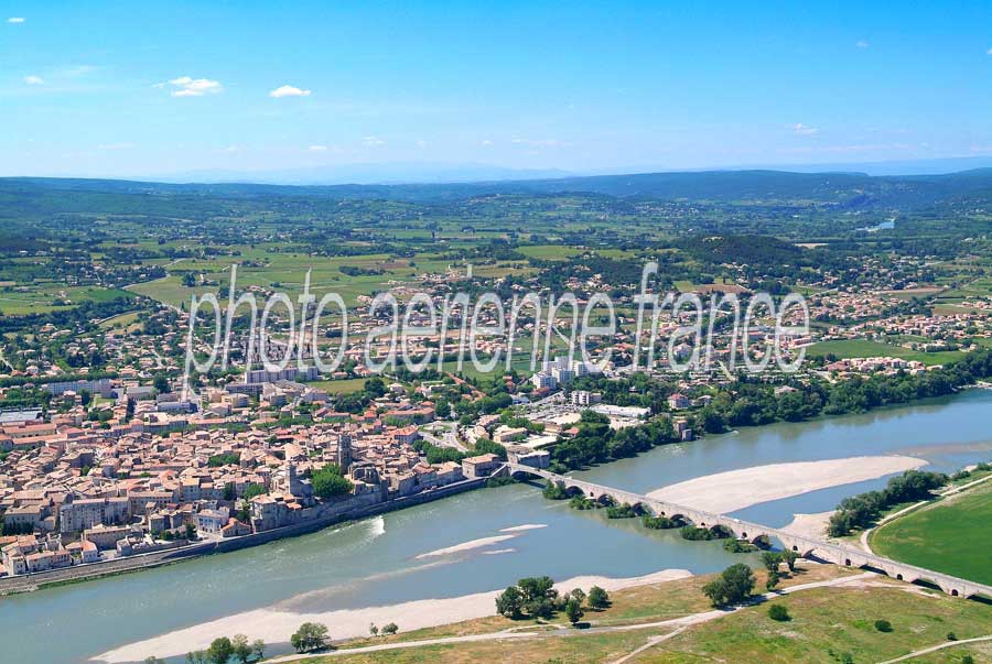 30pont-saint-esprit-3-0506