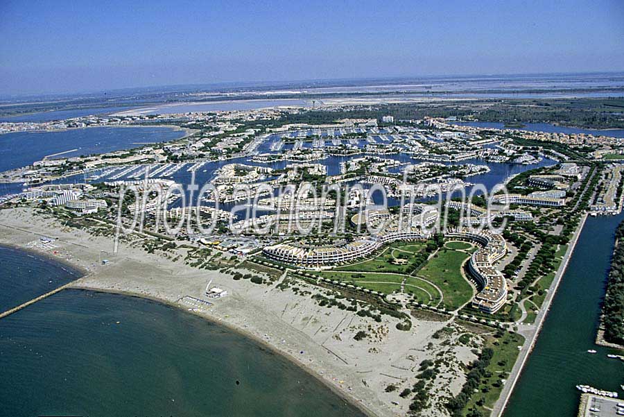 30port-camargue-8-e00