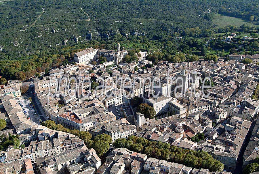 30uzes-11-1003