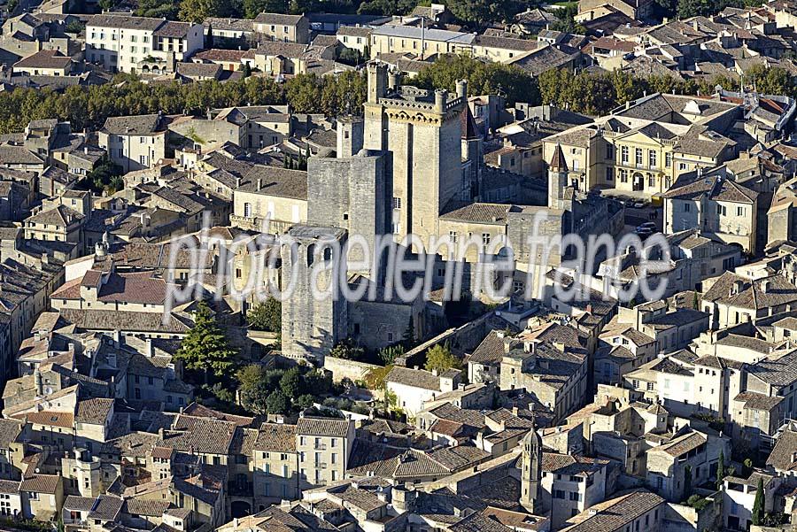 30uzes-36-1014