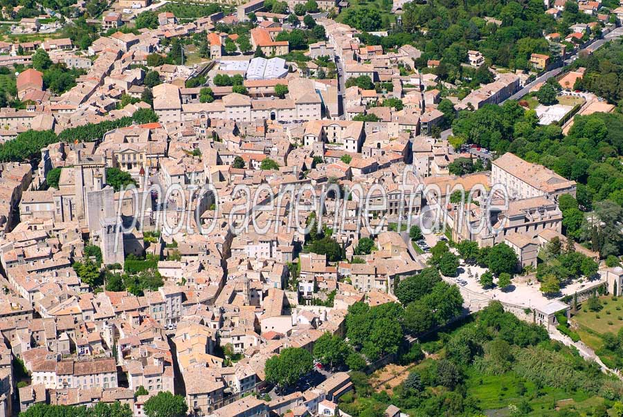 30uzes-4-0506