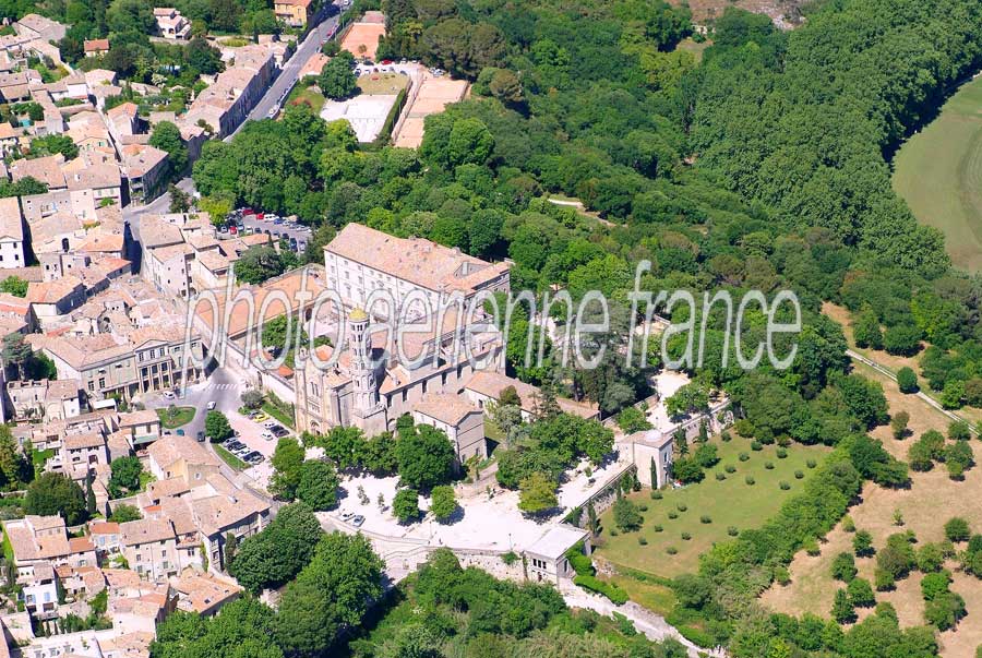 30uzes-6-0506