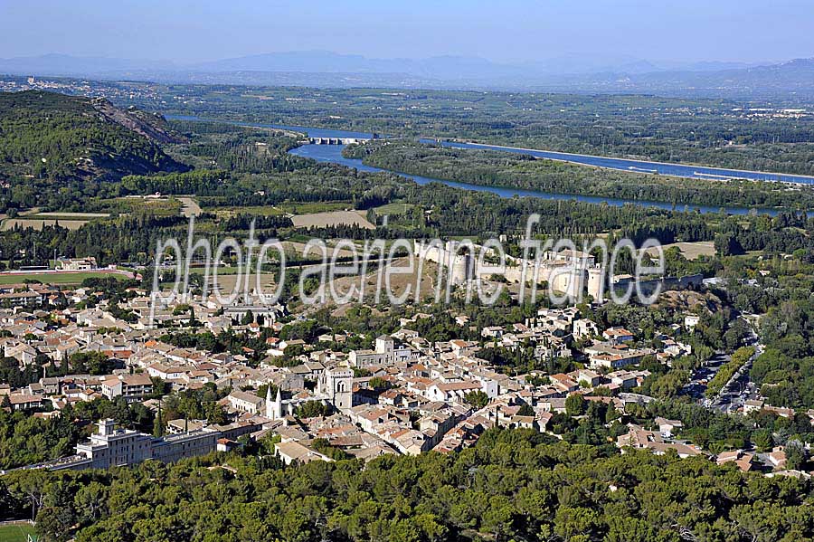 30villeneuve-les-avignon-3-0912