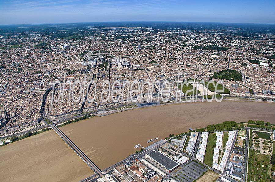 33bordeaux-12-0809