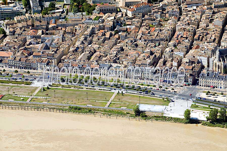 33bordeaux-124-0809