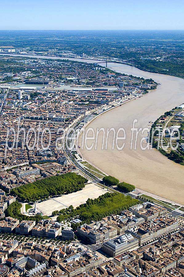 33bordeaux-32-0809