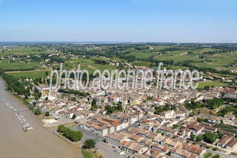 33bourg-sur-gironde-25-0605